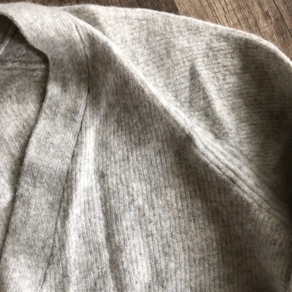 Hansel from Basel Gray Wool Silk Cardigan Cashmere - Picture 6 of 9